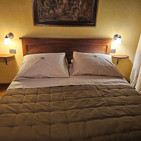 Spino Fiorito Stay Casola in Lunigiana Exterior photo